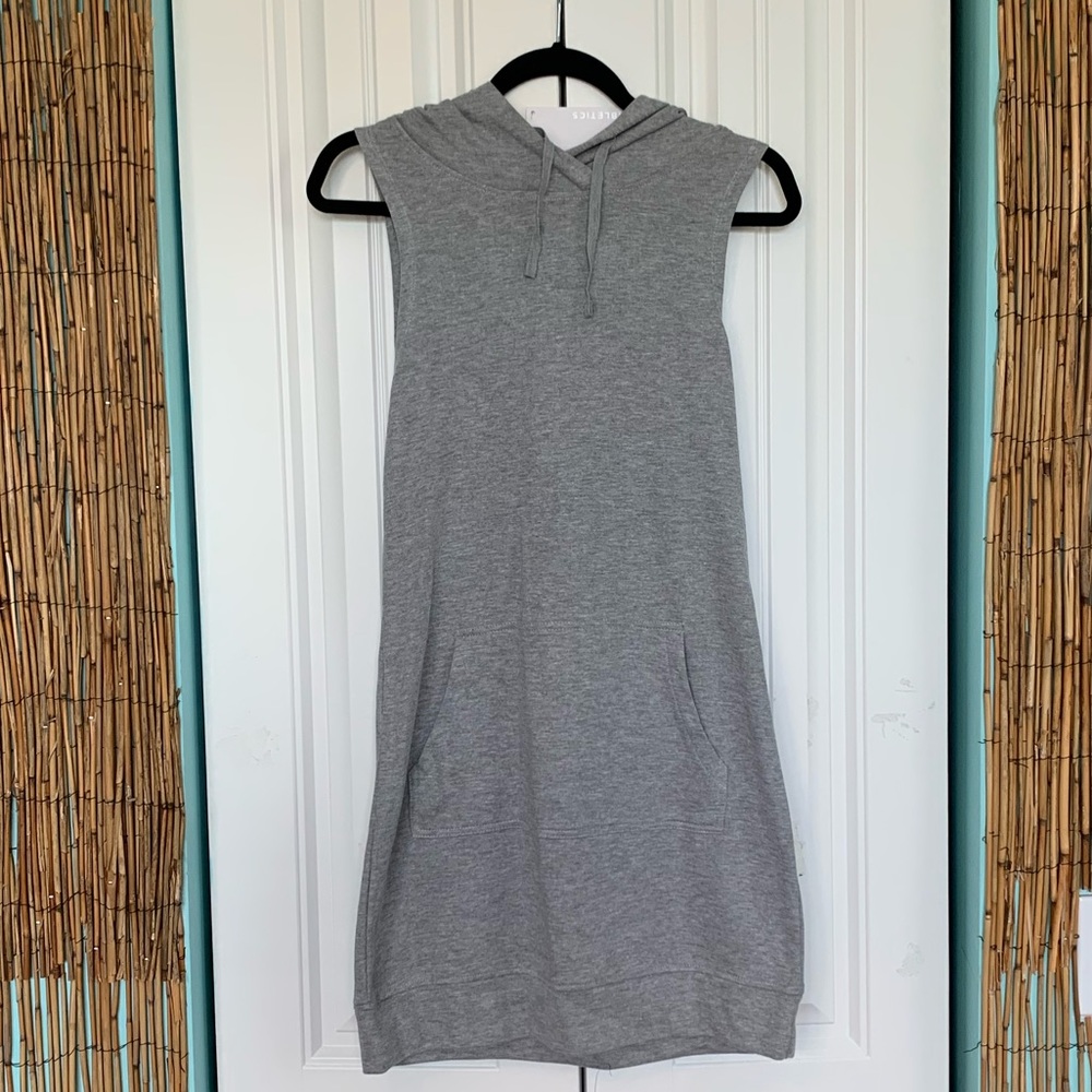 Fabletics Yukon Sleeveless T-Shirt Dress w/ Hood